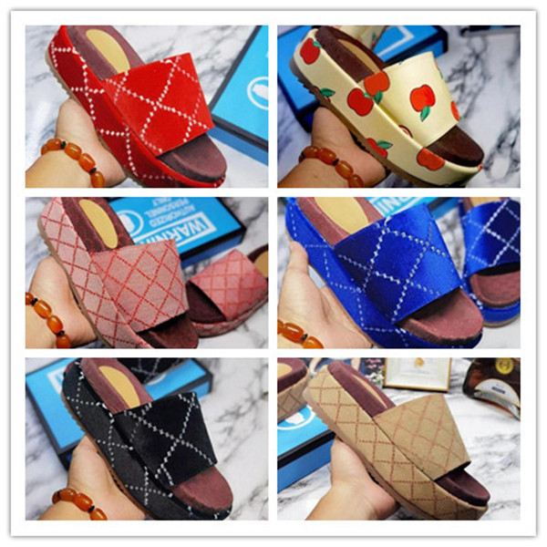

wholesale Designer womens Sandals Canvas Platform Slipper Real Leather Beige brick Red Colors Beach Slides Slippers Outdoor Party Sandal size36-45, Black;white