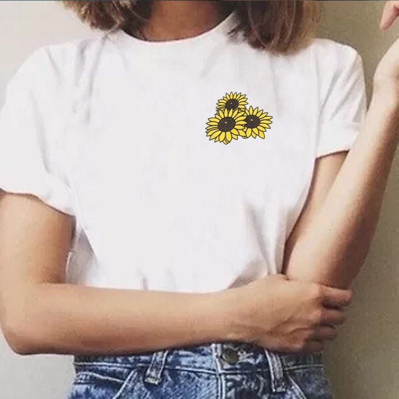 

Chest Sunflower Graphic Tee Tumblr Ulzzang Kawaii Cute Casual Funny White Women T-Shirt Street Style Female Top 210518