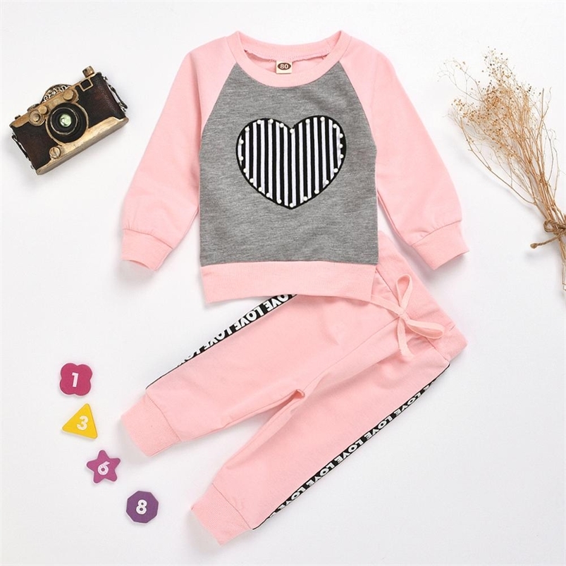 

Winter Style Children Sets Casual Long Sleeve Patchwork Beading T-shirt Letter Pink Pants Cute 2Pcs Girls Clothes 1-6T 210629