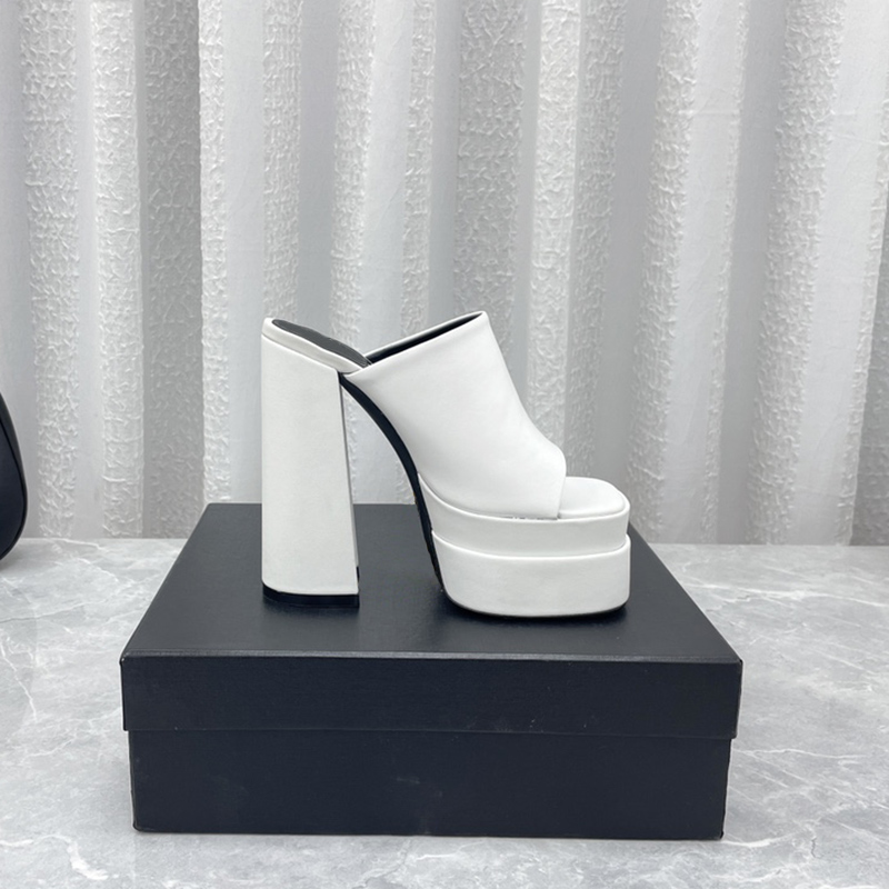 

Sandals Medusa platform sandals mules calf Leather printed slides chunky block high Heels slip-on open square toe women Luxury Designers shoes, Red