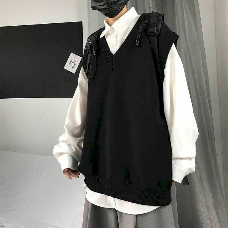 

Men sweater vest Autumn solid color knitted male Korean style trend loose v-neck sleeveless waistcoat College 210526, Xxl