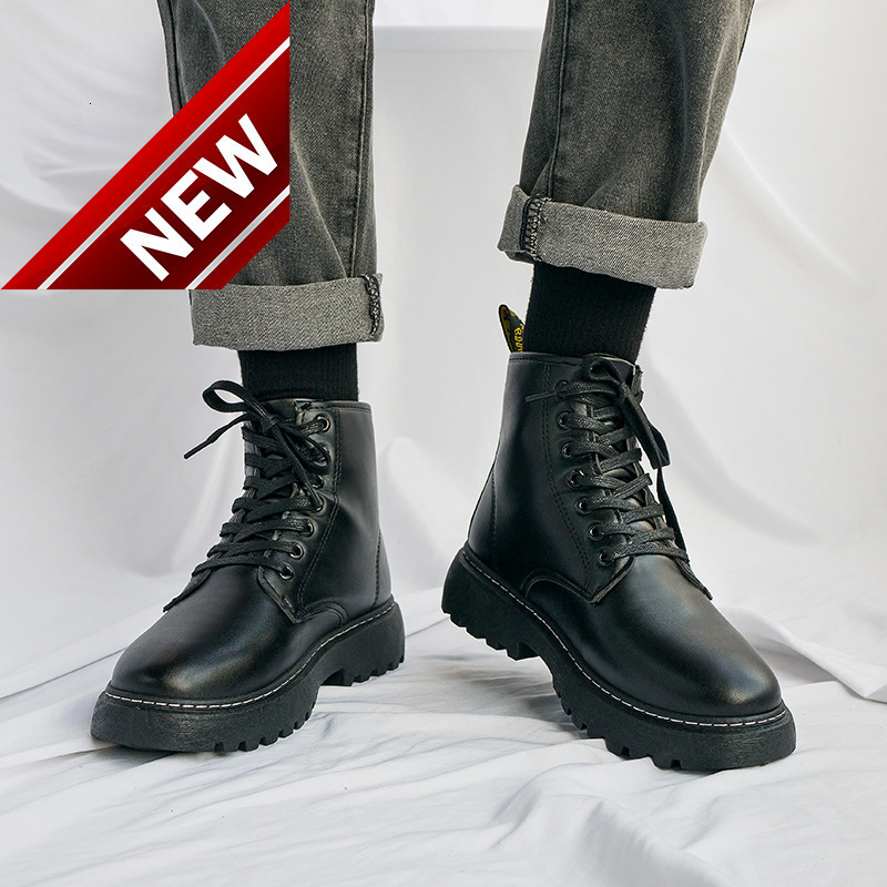 2021 New Autumn and Winter Men's Martin Boots Thick Soled High Top Leather Shoes Young Students' Trend Middle Tube Men