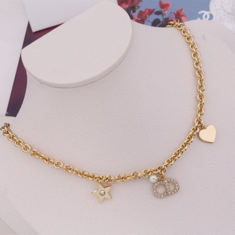 75% OFF Outlet Online family&#039;s new love star three Pendant Necklace-image-711735503