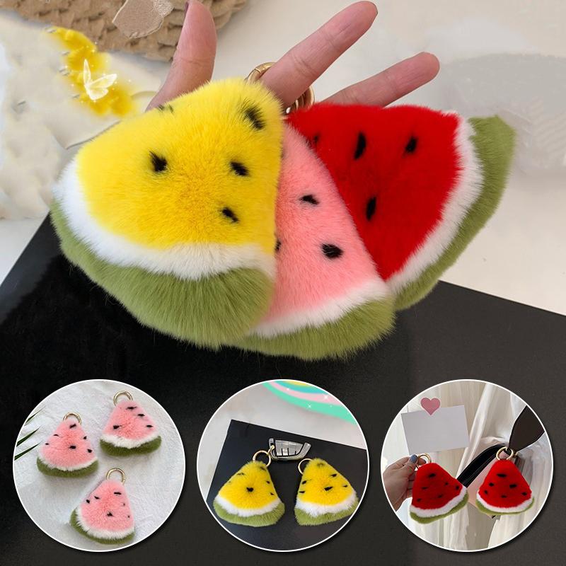 

Keychains 1Pcs Pompom Watermelon Keyring Fake Fur Brand Bag Keychain Key Holder Women Pendant Year Valentine'S Day Jewelry Gifts