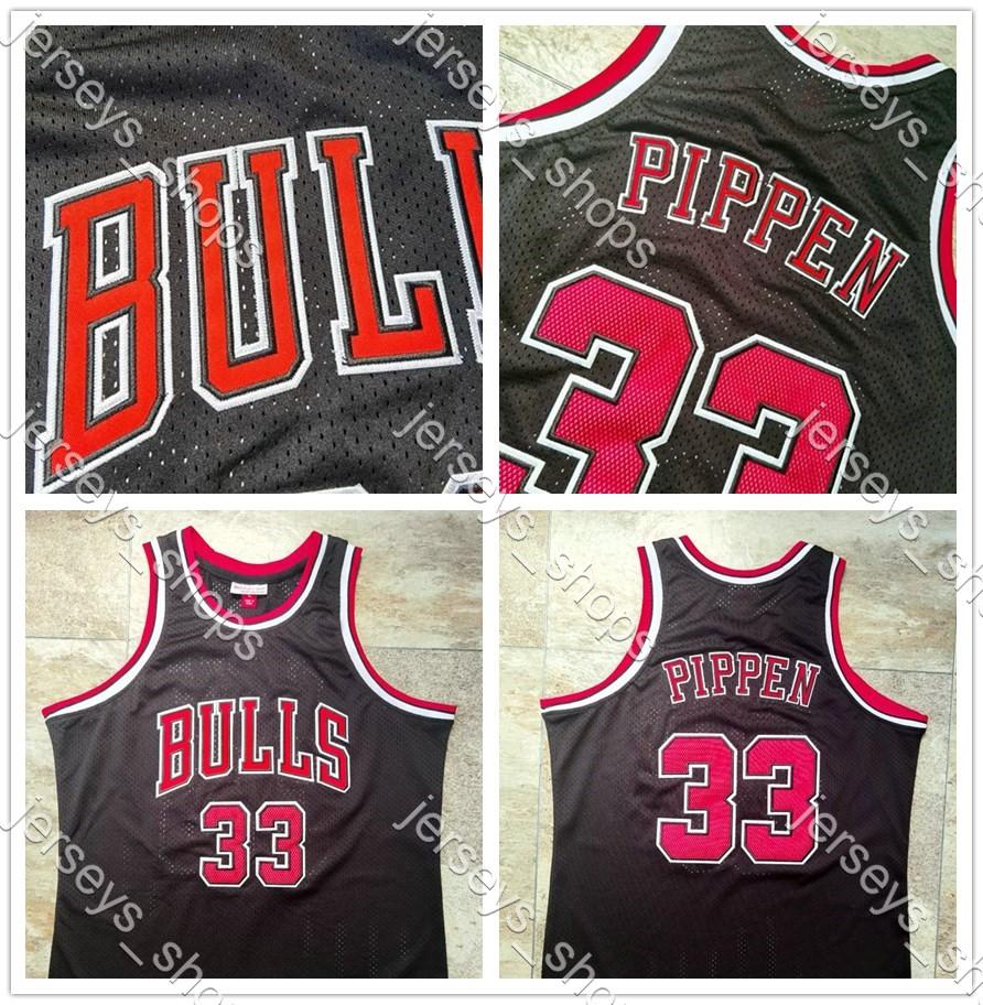 

Mens Vingtage Chicago Bulls Jerseys Black Scottie Pippen 33 Mitchell & Ness 1997/98 Stitched Hardwoods Classics Swingman Jerseys, Black;red
