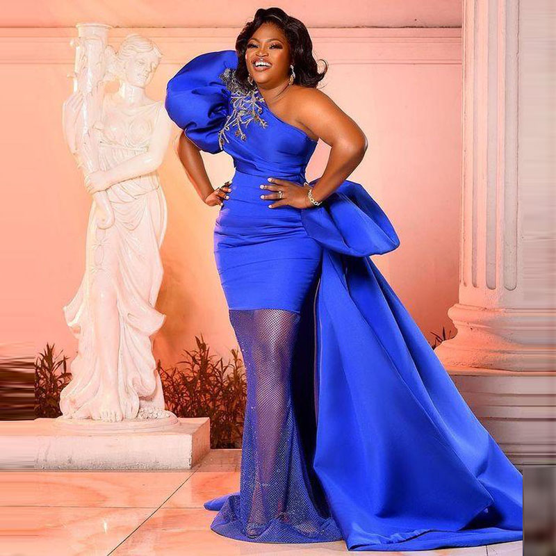 

2021 Arabic Royal Blue Mermaid Prom Dresses Luxury One Shoulder Crystal Women Formal Plus Size Evening Gowns, Gold