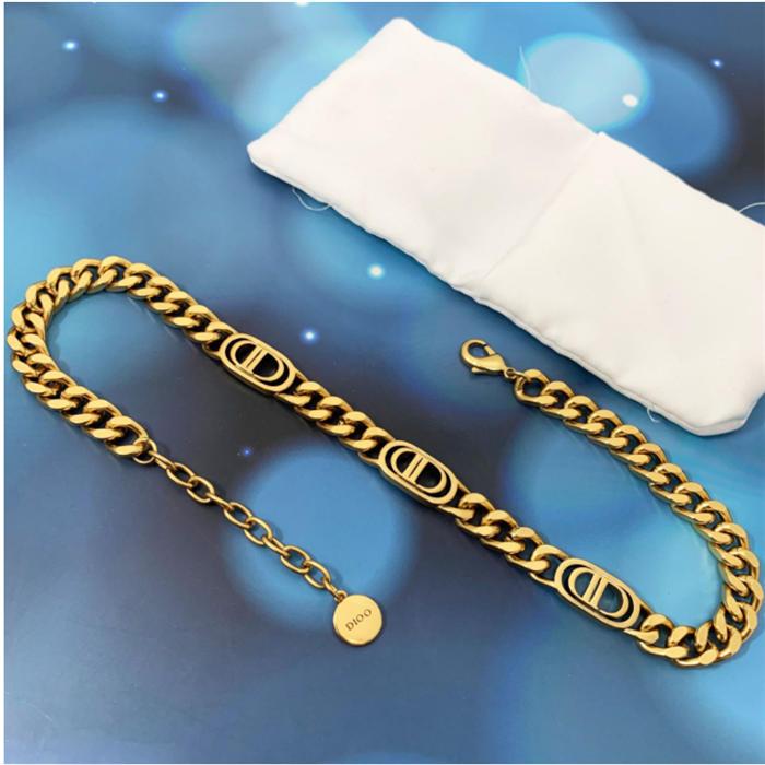 

2020 new letter necklace women online celebrity heavy industry Bracelet designer high edition Necklace Bracelet Earrings, Black