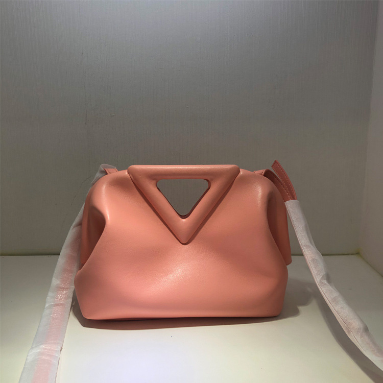

Designers s Veneta Women Trend Bottega 2021 Pleated Clip Candy Color Cloud Bag Cowhide Handbag One Shoulder Fresh designers handbag wan