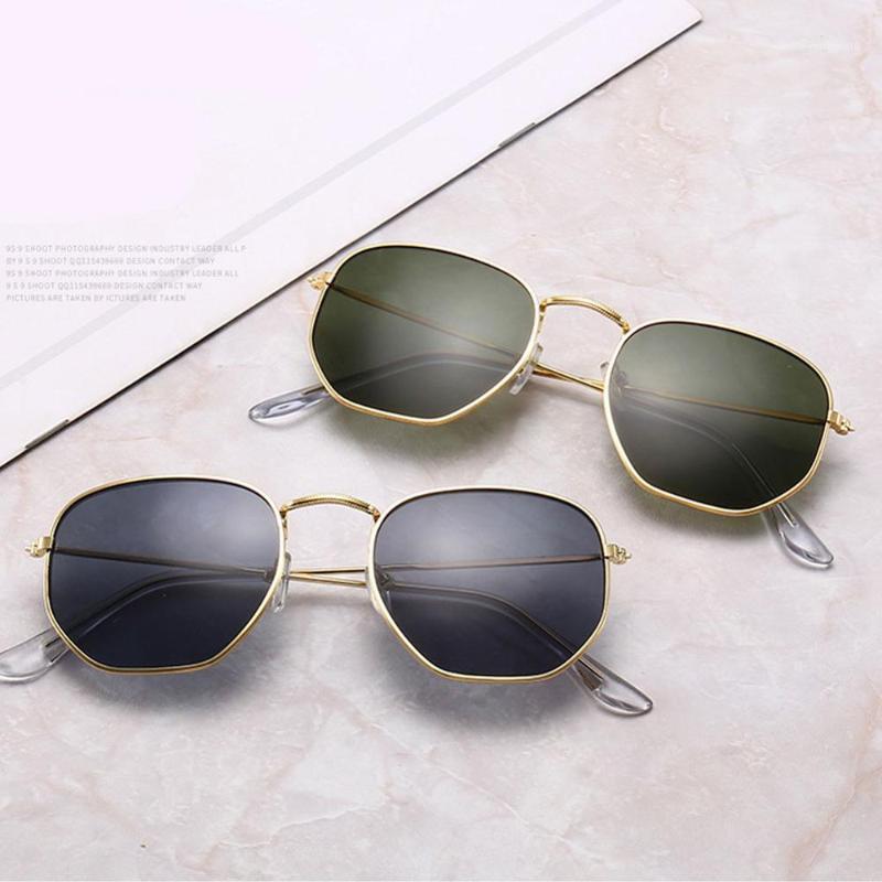 Lunettes de soleil Casual Grand Cadre Cadre Femmes Marque Marque Alliage Classic Miroir Sun Lunettes Vintage Simple Simple Sticklined Sunglasses1