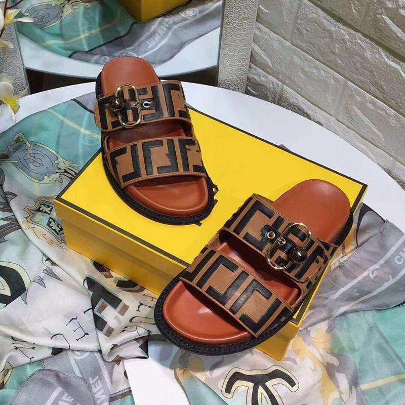 

Slippers BOM DIA FLAT MULE 1A3R5M Cool Effortlessly Stylish Slides 2 Straps with Adjusted Gold Buckles Women Summer. 35-46m Men andwomen alike.