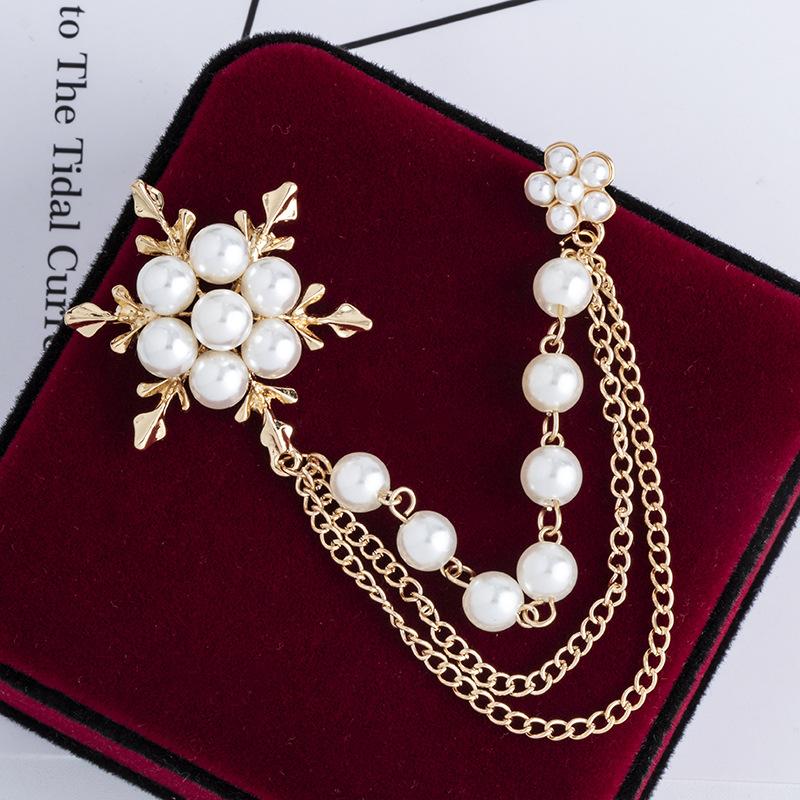 

Pins, Brooches Korean Fashion Pearl Snowflake Brooch Metal Long Tassel Lapel Pin Luxury Corsage Badge Christmas Gifts For Women, Gray
