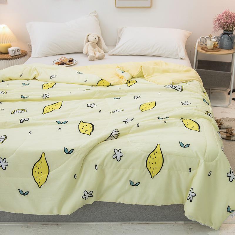

Fruit Printing Air Conditioned Comforter Duvet Soft Comfortable Lightweight Home Textile Yellow Summer Quilt Only Comforters & Sets