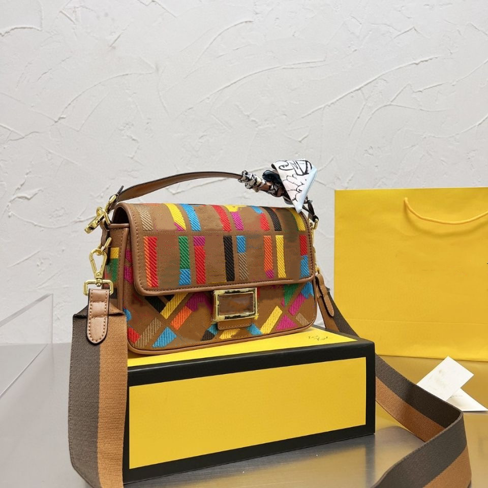 

Top Quality hobo Tote Famous bag Baguette fashion Luxury designer Handbag Women Crossbody Shoulder Bags favorite purse mm real Purses embroidery 01, Not for sale separately box