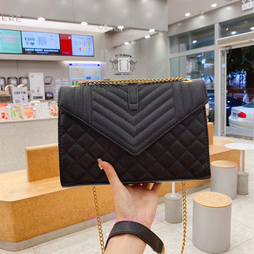 

2021 Luxury Designers Fashion Lady Letter Envelope Bags Plain Chains Cover Wallet Handbags Diamond Lattice Interior Zipper Pocket Tote Square Thread Clutch Bag, Style 0