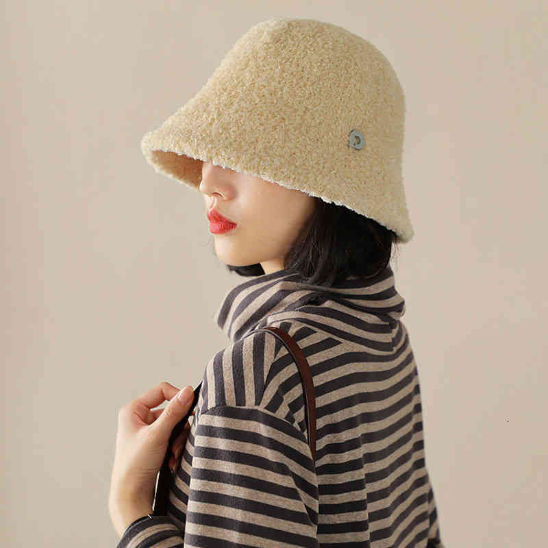 

Hats Designer Lamb Wool Net D-mark Female Autumn and Winter Warm Plush Temperament Thin Basin, Khaki