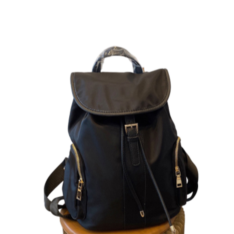 Fashion Sports School Bag Designer Sacs de voyage Trendy Drawstring Design Sac à dos en nylon 3 couleurs disponibles