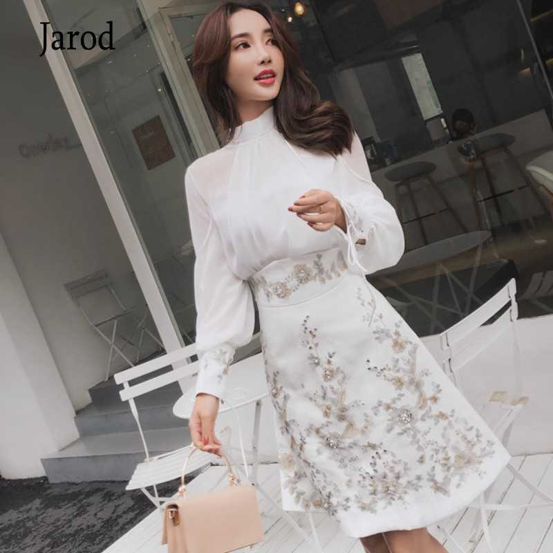 

Autumn Women 2 Piece Outfits fashion white Long Sleeve Chiffon Blouse+High Waist Floral Sequins embroidery Midi Skirt Suit 210526, Photo color