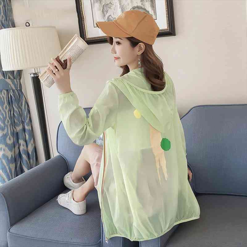 

Sun-protection Clothing Female Summer Long-sleeved Large Size Sunscreen Clothing Women Thin Beach Graffiti Hooded Coat, White
