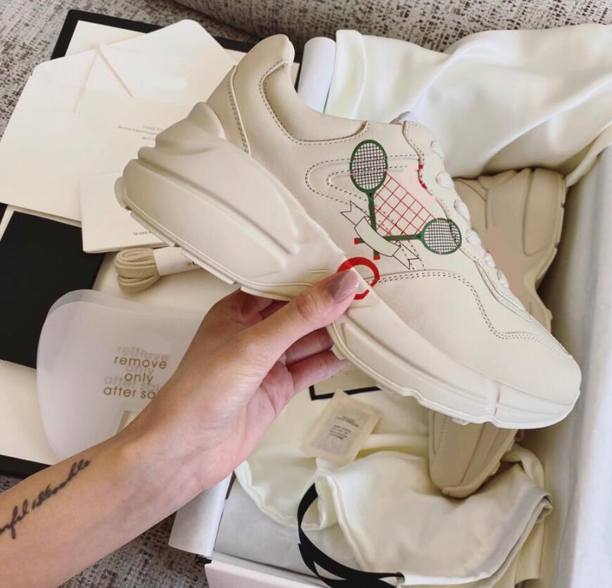 

Designer Dad sneaker Rhyton Shoe Leather Platform for Men and women letters retro Chausure add platform for casual fashion flat