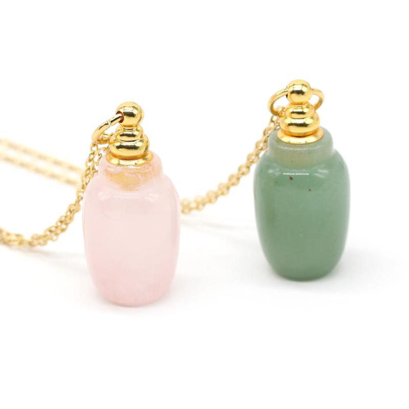 

Pendant Necklaces Natural Perfume Bottle Crystal Stone Necklace Aventurine Rose Quartzs Essential Oil Diffuser Charm Copper Chain Jewelry