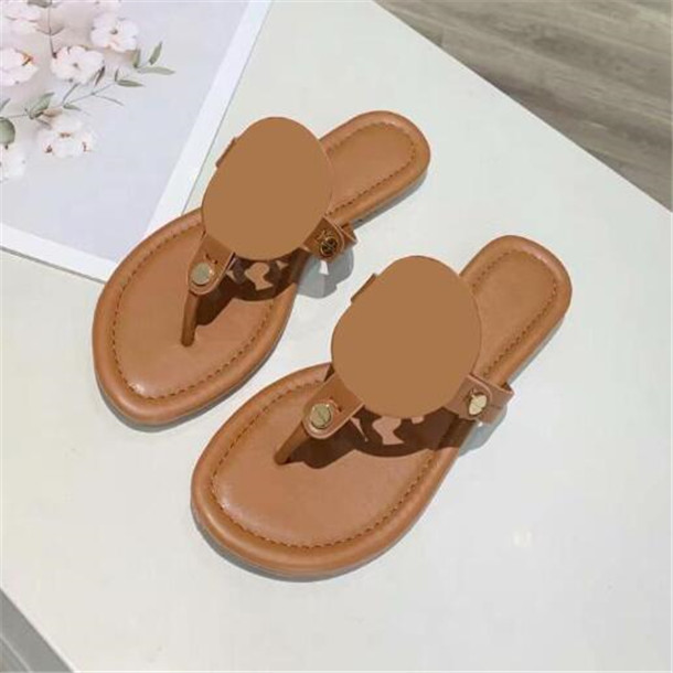

Fashion Women Sandals Hollow Out Logo Slippers Summer Flat Shoes Studded Girl Slides Leather Flip Flops 35-42, As shown