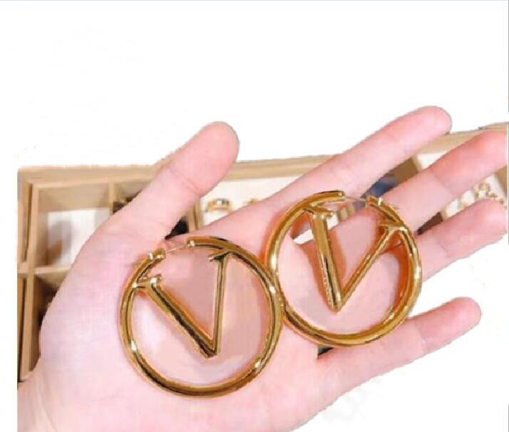 

High quality Huggie Luxury jewelry Charm earrings 18K Gold Ear Studs Designers earring with gift AA3