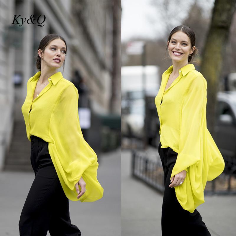 

Women's Blouses & Shirts Supermodel Street Shooting Same Lemon Yellow Bat Long-Sleeved Shirt Single-Breasted Blouse 2021 Fashion Versatile T, White