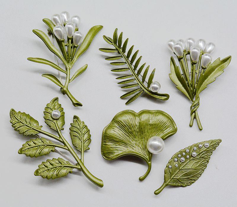 

Pins, Brooches Ginkgo Leaf Green Painted Brooch Stereo Pearl Flower Chest Bouquet Accessories Manufacturer Pin, Gray