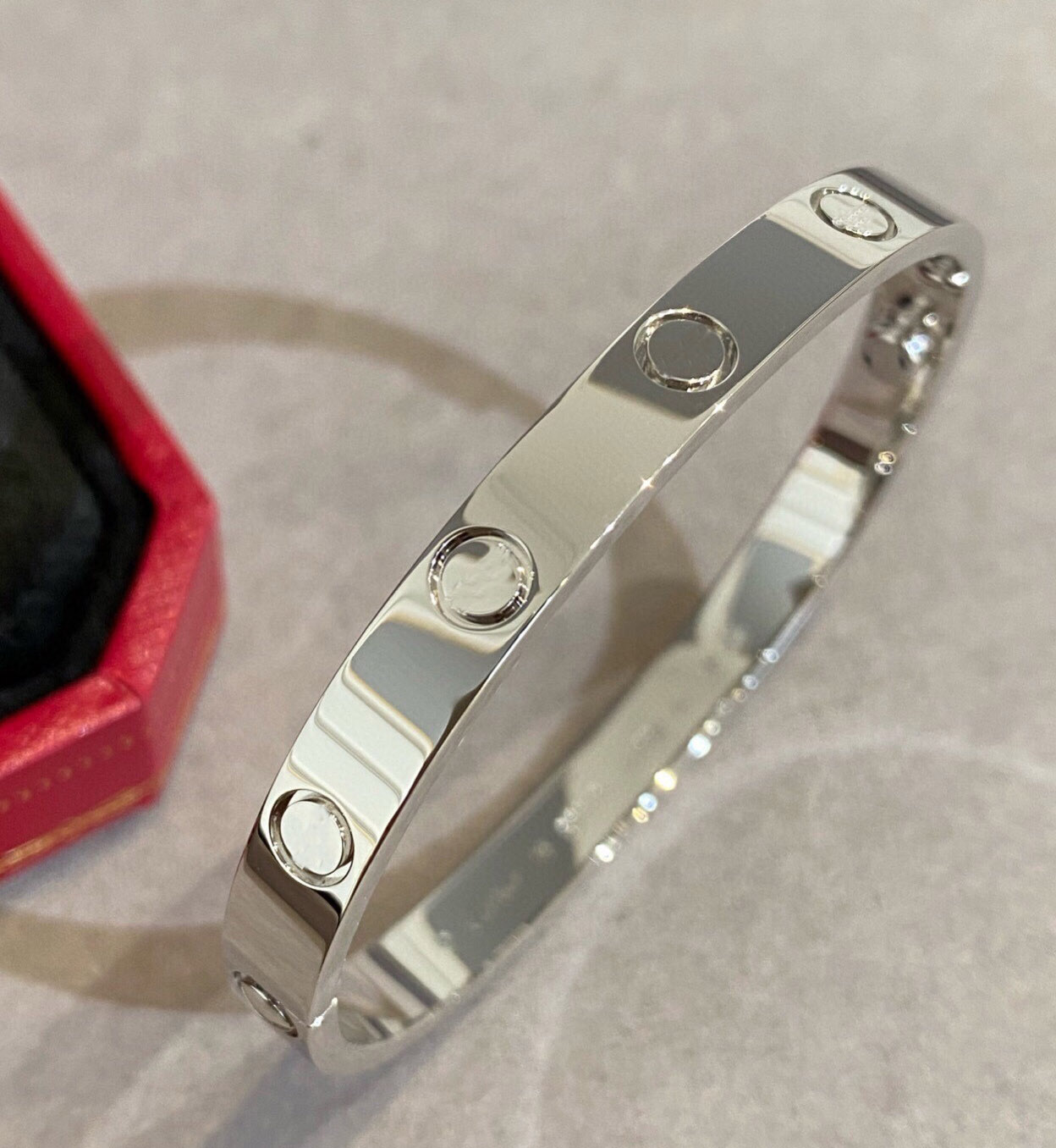 

V gold material punk band bracelet with 10 diamonds for women wedding jewelry gift have box PS3417