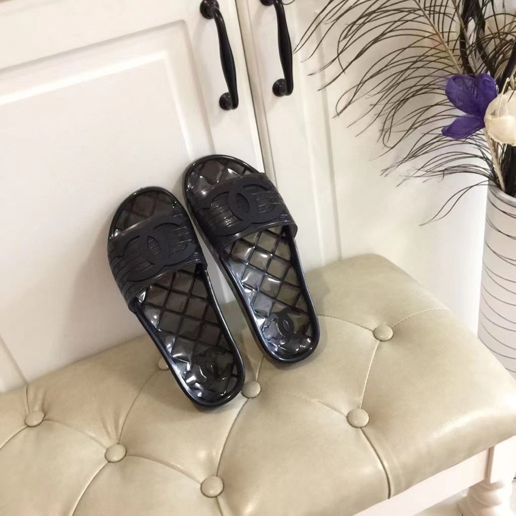 

2021 brand luxury designer Mens Womens Slipper Laser Summer Sandals Beach Slides Slippers Ladies Sandali Bathroom Shoes Classic Brown Print, Black