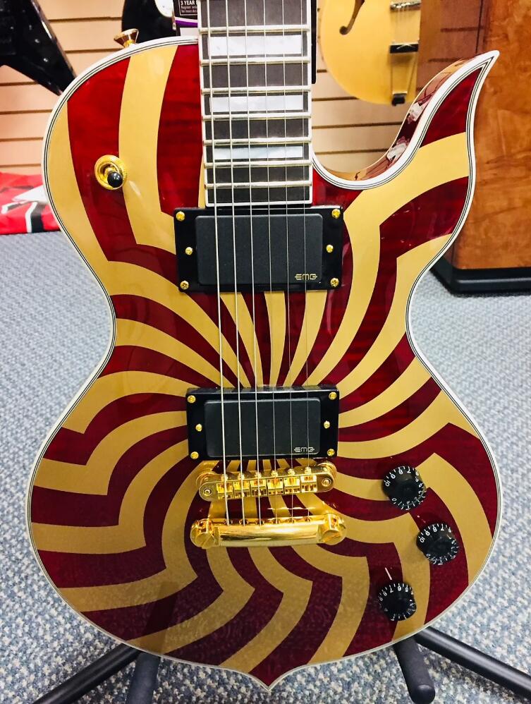 

Wylde Odin Grail Crimson Gold Buzzsaw Red Electric Guitar Quilted Maple Top, Large Block Inlay, Golden Grover Tuners, China EMG Pickups
