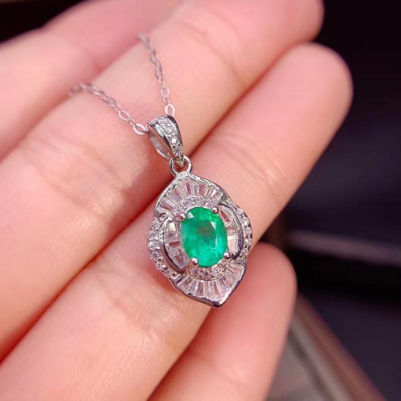 

Chains MeiBaPJ Natural Emerald Gemstone Flower Pendant Necklace Real 925 Pure Silver Green Stone Fine Wedding Jewelry For Women