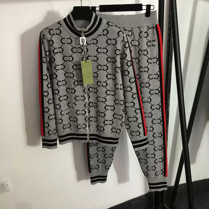 

full letter jacquard two piece pants fashion long sleeve zipper jacket pant outdoor casual men women sport suit sets, White