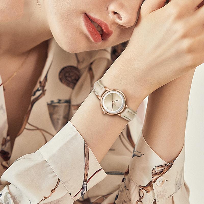 

Wristwatches Ladies Quartz Watch Small Green Leather Belt Casual Simple Fashion Waterproof Gift For Exquisite, Blue