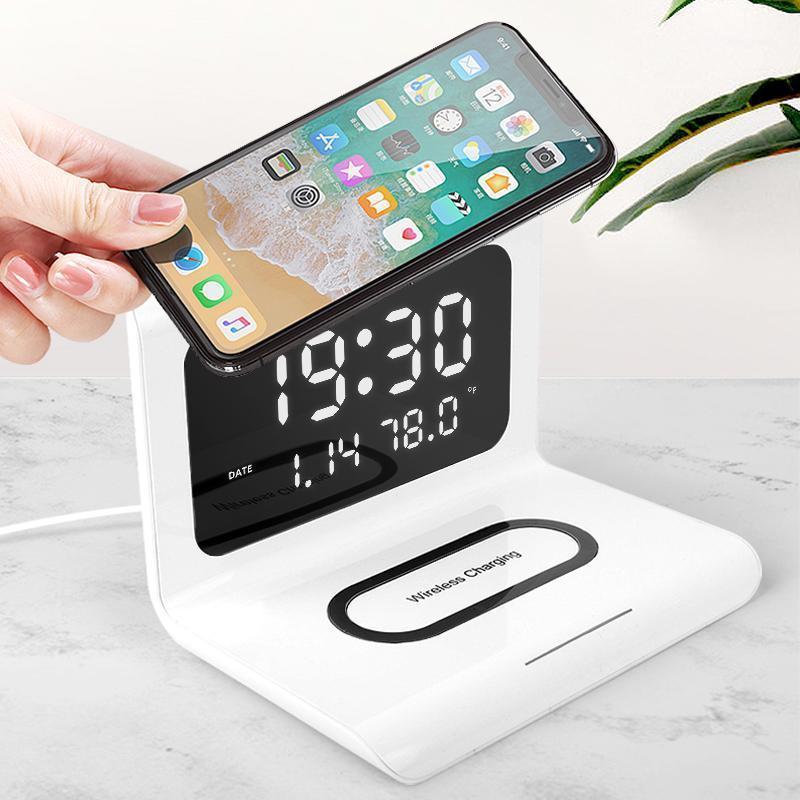 

Alarm Clock Wireless Charger Creative Fast Charging Multifunctional Three-in-one Mobile Phone Charging11
