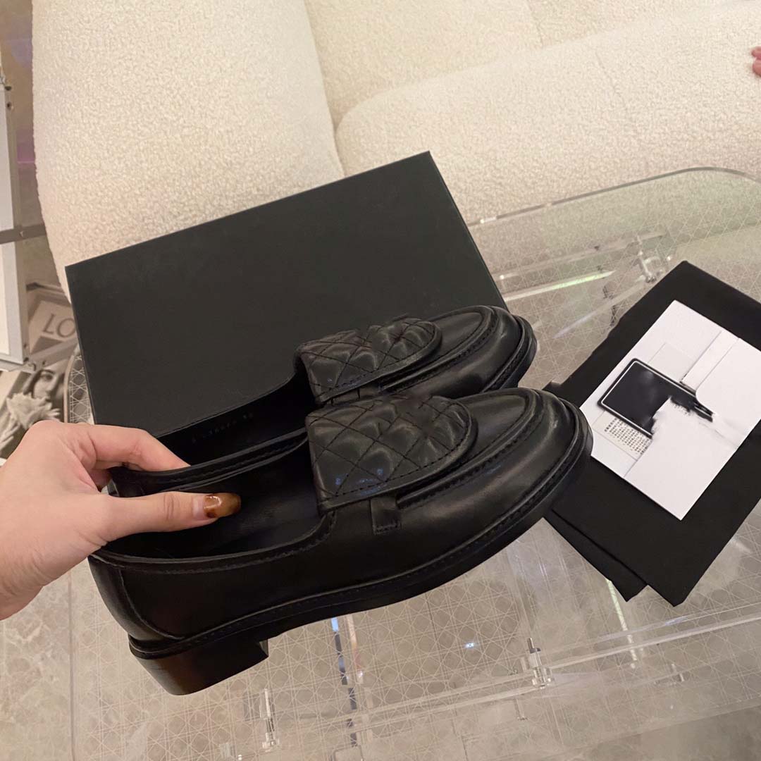 

2021New spring luxury women's loafers, good quality designer dress shoes, fashion designer loafers size 35-40, Black