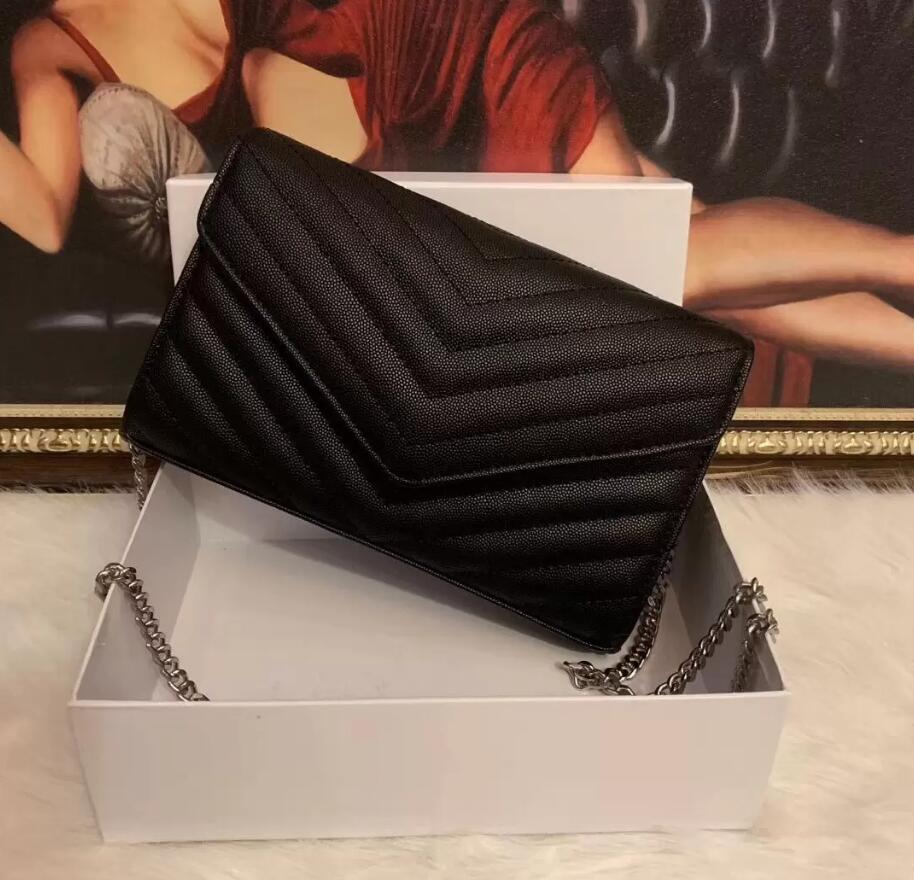 

[In stock] Fashion women famous casual designer Messenger Bag Women Cross Body chain Handbag Satchel Purse Cosmetic Bags, White