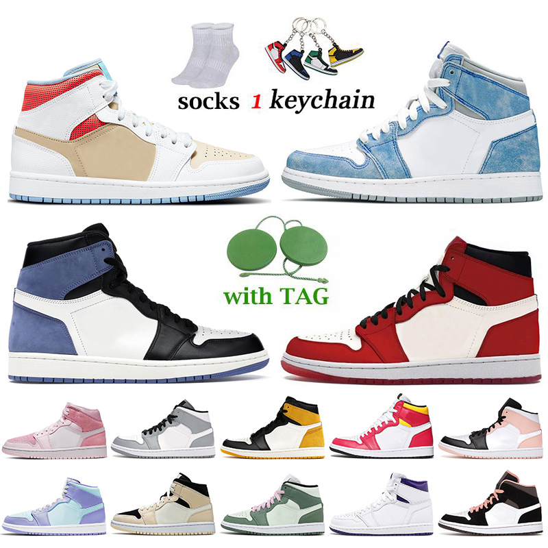 

2021 Fashion Jorden 1 Womens Mens Basketball Shoes 1s Jordon Trainers Jumpman Mid Sesame High OG Hyper Royal Blue Moon Luxurys Designers Jodan Crimson Tint Sneakers, B12 bred patent 36-47