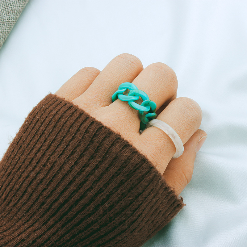 

Color resin Band Rings niche design women personality chain-ring 2-piece combination joint-ring simple retro cold wind light luxury acrylic ring jewelry gift