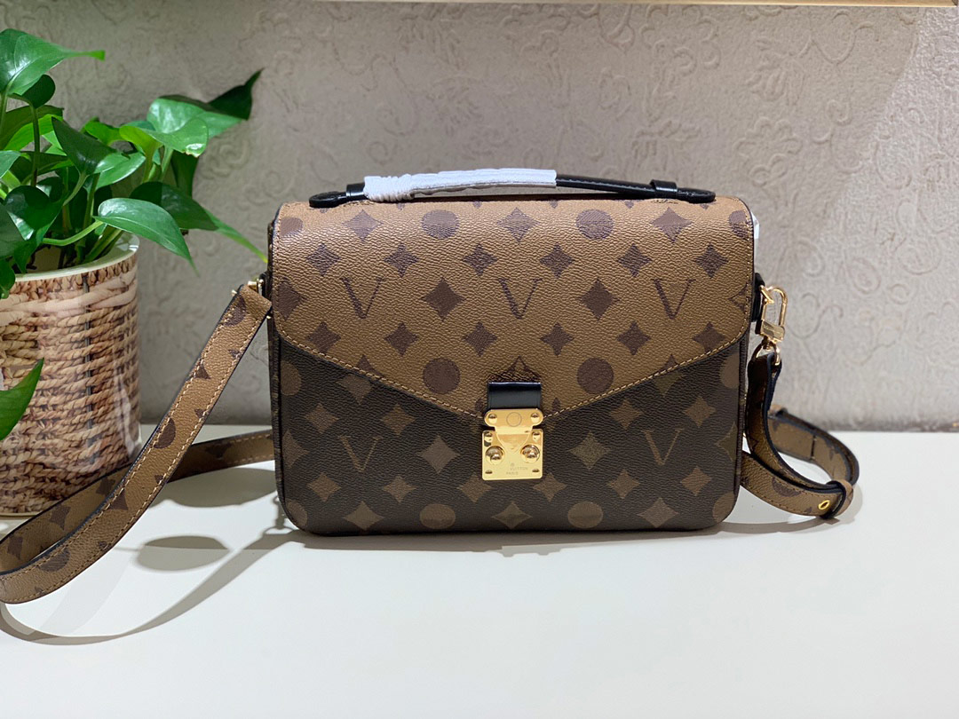 

Womens luxurys designers bags 2021 Handbags purses Shoulder Crossbody Bucket women Original Fashion Leather top quality round circle brown C27, Additional fee