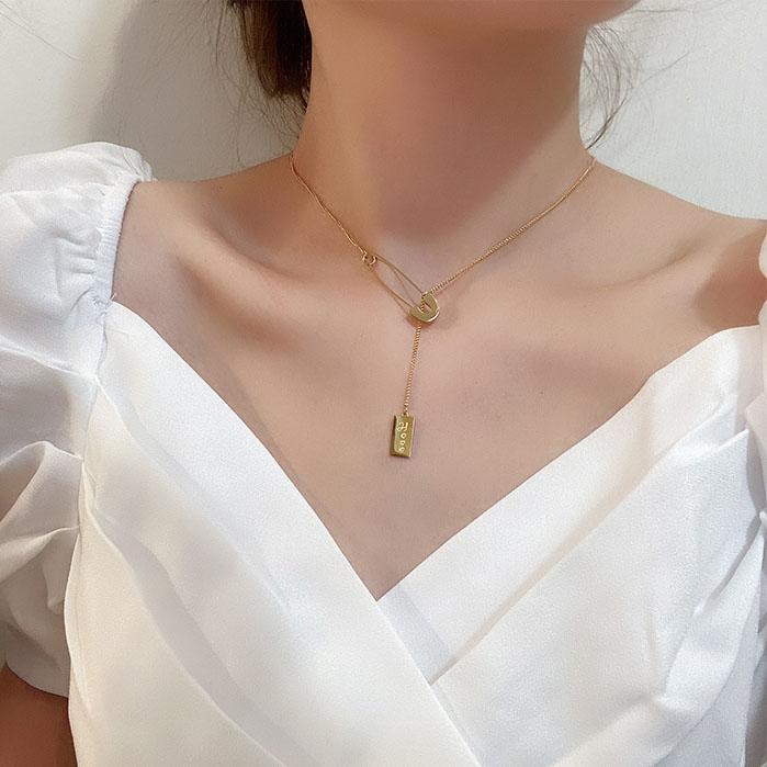 

Chains Fashion Personalited Gold Trend Modern Pin Clavicle Chain Titanium Steel Necklace For Women Jewelry Gift, Silver