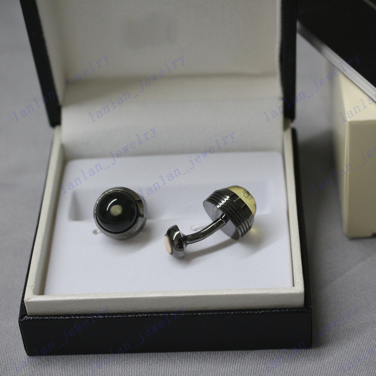

L-M30 Luxury Cuff Links High Quality French Men Shirt Designer Cufflinks Wedding Gift, Silver