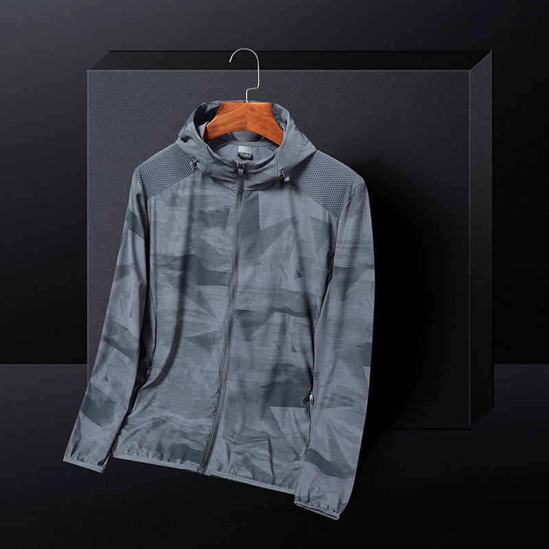 

2021 summer camouflage sunscreen women's anti ultraviolet light breathable men's skin coat, Black