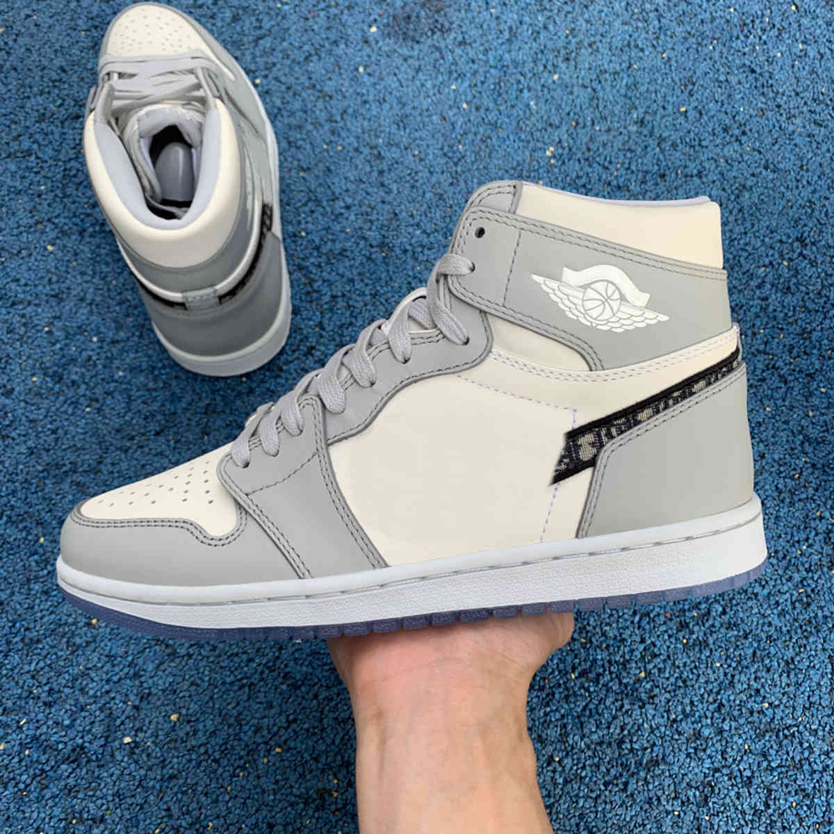 

2021 Men Women jumpmen Authentic 1 High shoes Boots jummp Wolf Grey Sail Dust White 1s Bootss size 36-45, With desiccant