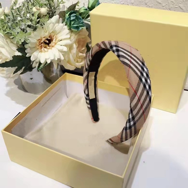 

Women B Stamp Plaid Multi Color Headbands Cross Head band High Quality Fabric Bands For Girls Gift B030, Silver