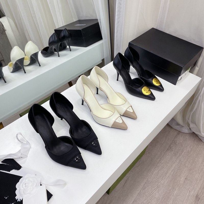 

2021sandal women's shoes tnespadrilles designer high heels fashion chunky heel metal button logo sexy round head wedding dress naked co, Black