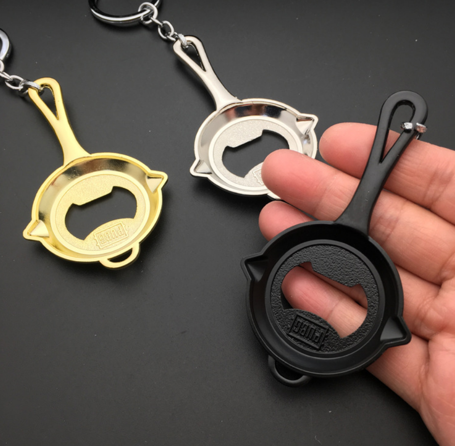 

2 style fashion High quality bottle opener Widget metal pan pendant buckle key ring game model pendant women men car backpack key chain Jewelry Accessorie Size 9*5cm