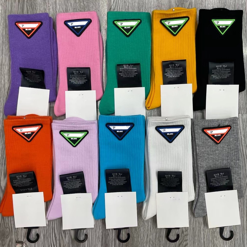 

Multicolor Triangle Letter Socks Women Girl Letters Cotton Sock with Tag High Quality Fashion Hosiery, Pink;yellow
