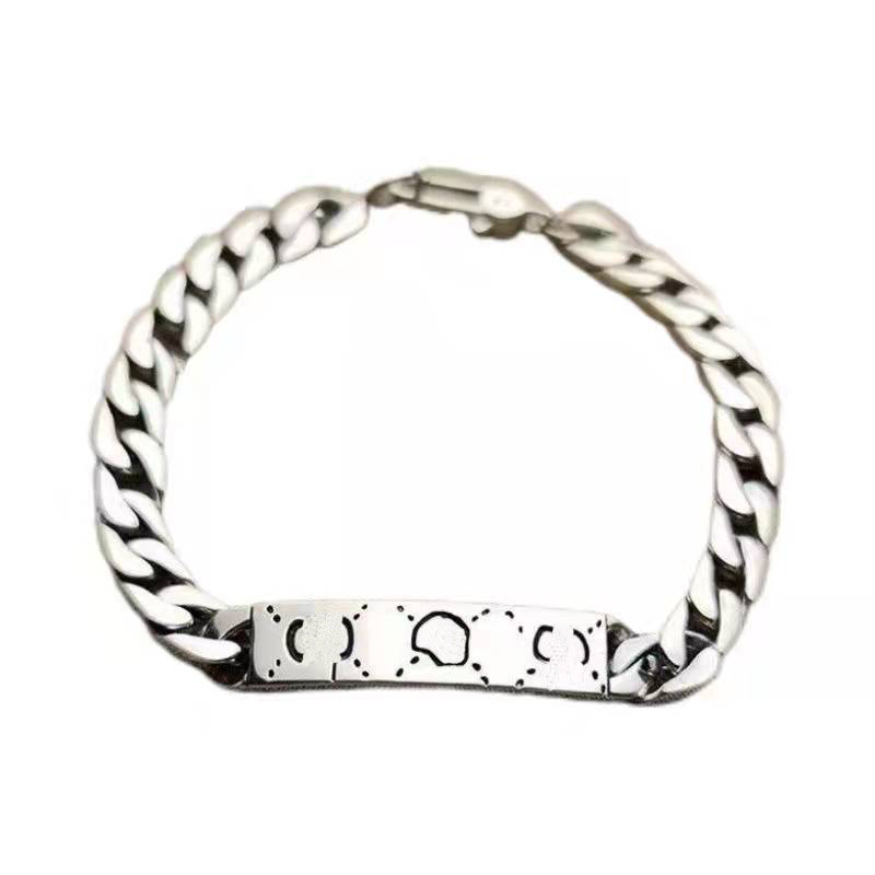 

Luxury Designer Bracelet women's bracelet exquisite jewelry classic style suitable for social gatherings gifts simple and noble good nice