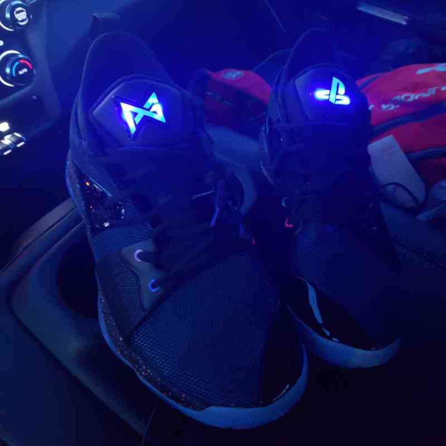 

Paul George PG 2 II Men PG2 PlayStation Luminous Tongue Sports Sneakers Outdoor Shoes, As photo